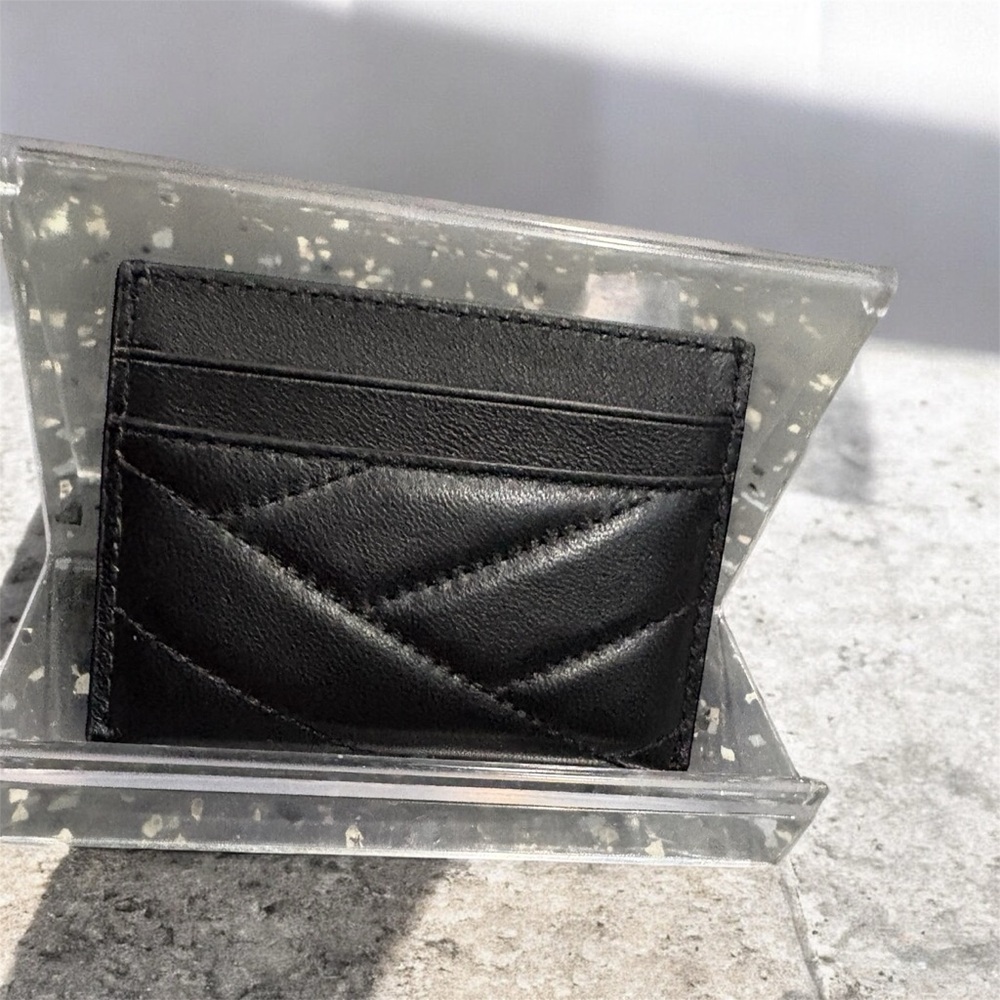 Tory Burch Quilted Black Card Holder NWT - Picture 3 of 5